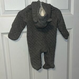 Bear hood bunting suit